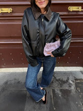 Carica l&#39;immagine nel visualizzatore di Gallery, BOMBER ECOPELLE A18276