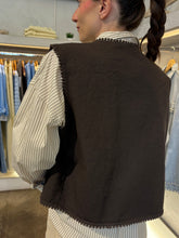Carica l'immagine nel visualizzatore di Gallery, GILET RICAMI 26219