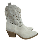 Carica l'immagine nel visualizzatore di Gallery, CAMPEROS BASSO SUEDE 8092