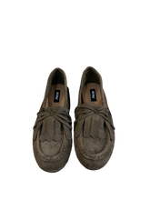 Carica l'immagine nel visualizzatore di Gallery, MOCASSINO SUEDE FRANGIA 2842