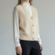 Carica l'immagine nel visualizzatore di Gallery, GILET BOTTONI JEWELS 2540